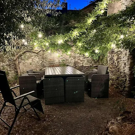 Charmante Maison Avec Jardin Dans Le Cœur De Savennieres