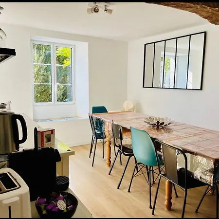 Charmante Maison Avec Jardin Dans Le Cœur De Hébergement de vacances